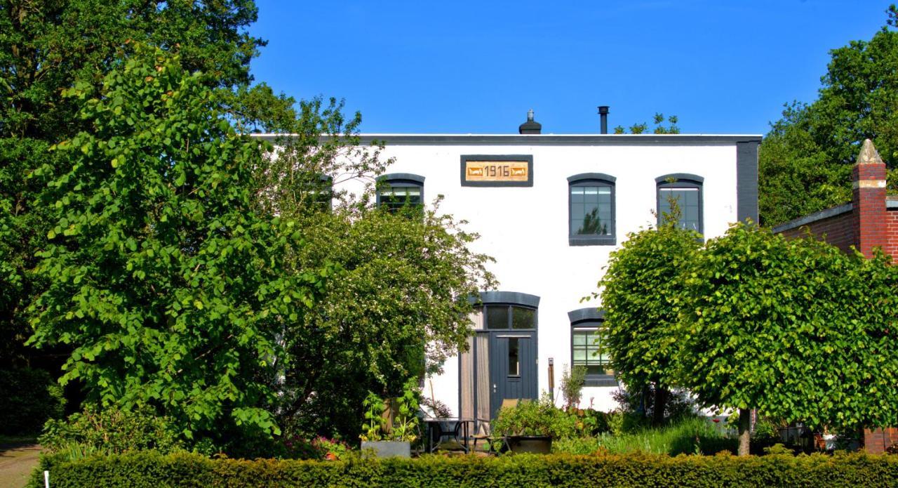 Sfeervolle Bovenwoning Uit 1916 Met 2 Slaapkamers Hooghalen المظهر الخارجي الصورة